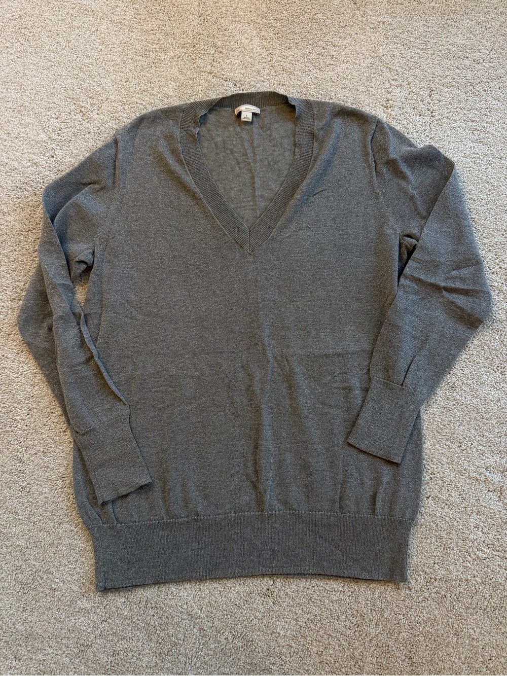 GAP Silver V-Neck Sweater
